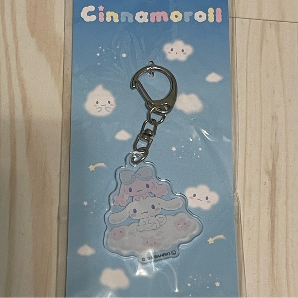 Cinnamoroll keychain from Japan BRAND NEW - Picture 2 of 6